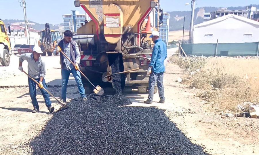 Yol Bakım ve Onarım Çalışmaları Aralıksız Devam Ediyor