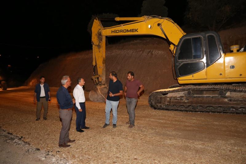 Adıyaman Belediyesi Alternatif Yol İçin Gece-Gündüz Demeden Çalışıyor<br>