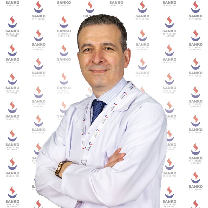  ÇOCUKLARDA İNMEMİŞ TESTİS TEDAVİSİ- SANKO ÜNİVERSİTESİ TIP FAKÜLTESİ ÇOCUK CERRAHİSİ ANA BİLİM DALI BAŞKANI DOÇ. DR. KARAKUŞ: “ZAMANINDA DOĞAN HER YÜZ ÇOCUKTAN BİRİNDE, ERKEN DOĞAN HER YÜZ ÇOCUKTAN İSE 5-6’SINDA İNMEM?