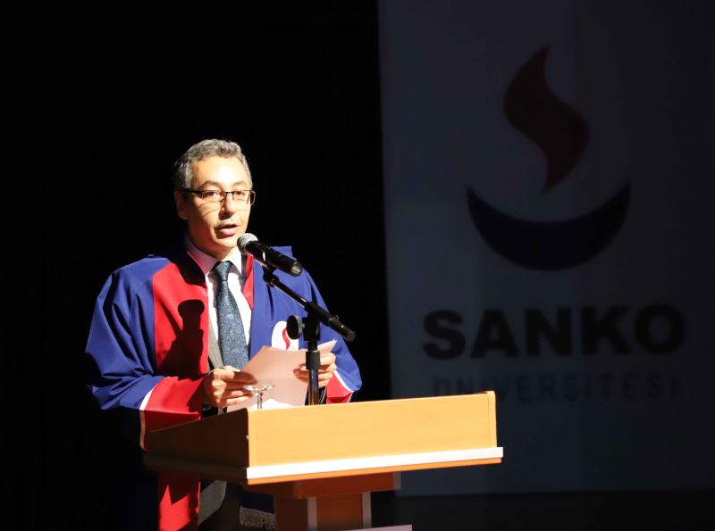 SANKO ÜNİVERSİTESİ SHMYO’DA ORYANTASYON EĞİTİMİ DÜZENLENDİ- REKTÖR PROF. DR. DAĞLI: “ALACAĞINIZ EĞİTİMLERLE, İNSAN HAYATINA DOKUNAN MESLEKLERİN SAHİBİ OLACAKSINIZ”