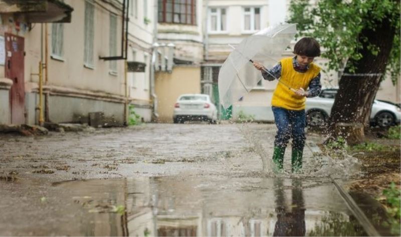 Meteoroloji kuvvetli sağanak yağış uyarısında bulundu