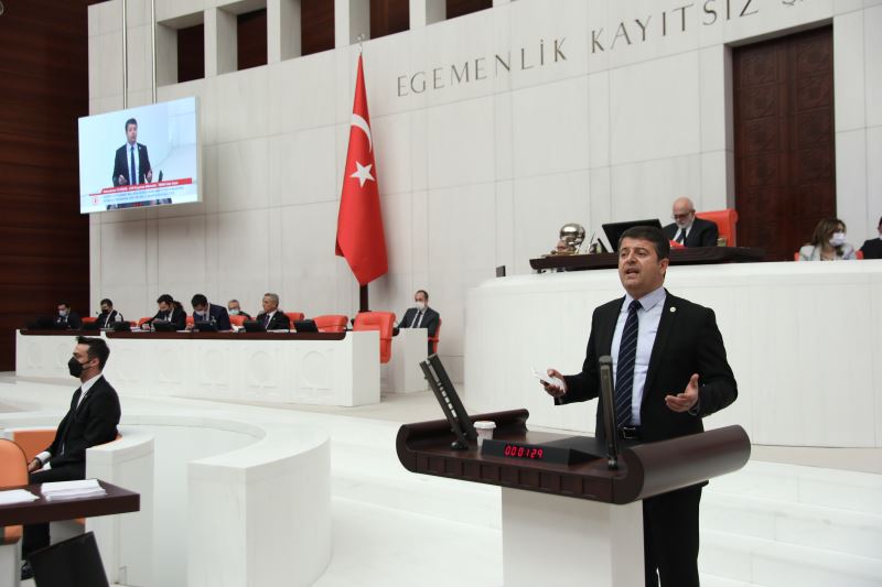 ÇOCUKLARIN GELECEĞİ KARANLIK BEŞİKTEN MEZARA YOKSULLUK CHP