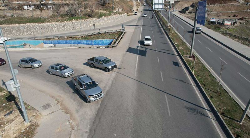 Adıyaman’da İsyan Ettiren Kavşak!