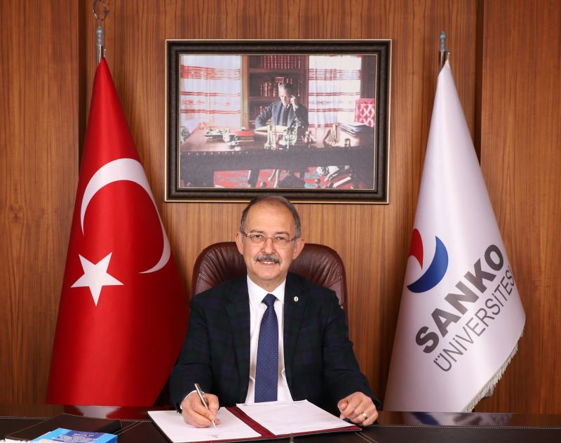 -RAMAZAN BAYRAMI MESAJI-SANKO ÜNİVERSİTESİ REKTÖRÜ PROF. DR. DAĞLI: “BAYRAMLAR,YARDIMLAŞMA VE DAYANIŞMA GELENEĞİMİZİN YAŞATILDIĞI EN GÜZELGÜNLERDİR”